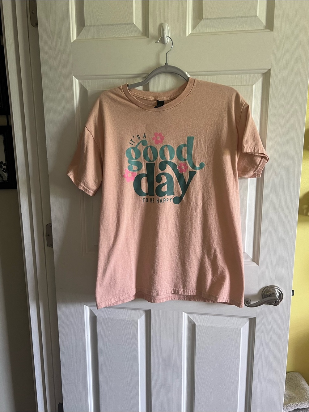 SoftPink 'Good Day' Graphic Tee